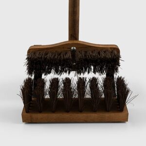 BW1 Hillbrush Finest Stiff Deluxe Boot Cleaner with Handle